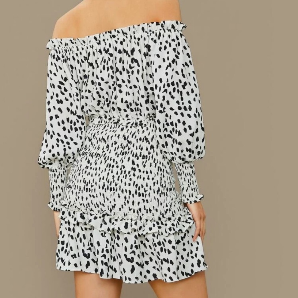 NEW Bardot Dress - Picture 4 of 5